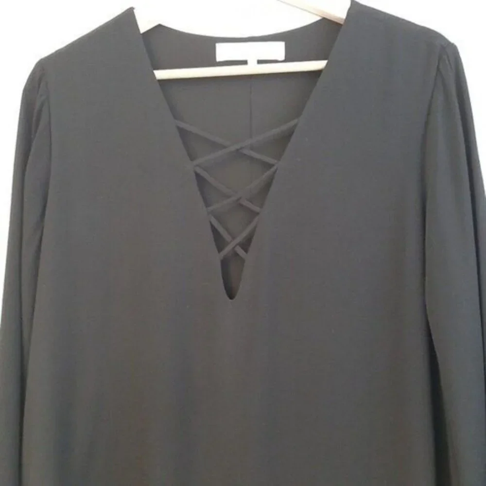 ASTR The Label Lace-Up Bell Sleeve Shift Dress Sz S - Picture 5 of 11